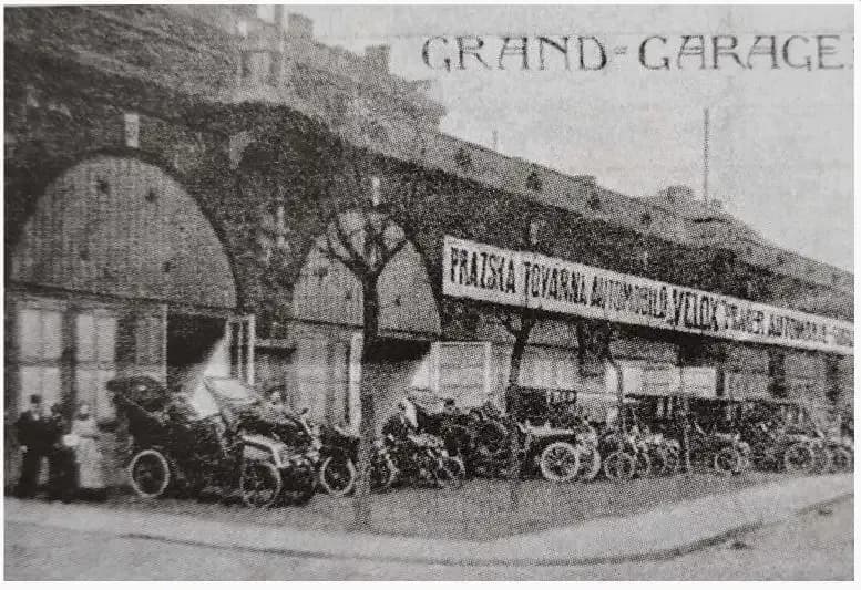 Picture of old velox garages